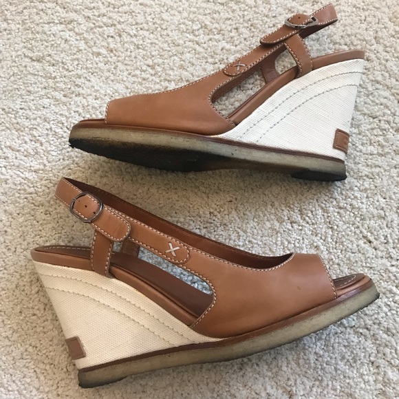 Chanel Wedges - Picture 4 of 9